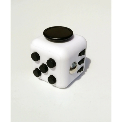 Jucarie antistres Fidget Cub, culoare alb/negru