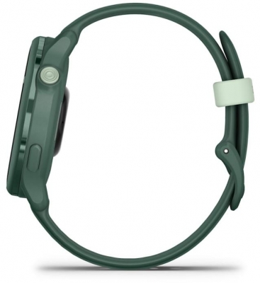 Ceas Garmin vívoactive 6 display AMOLED, dimensiune afisaj 30.4 mm, rezolutie afisaj  390 x 390 pixeli, memorie 8GB, autonomie până la 11 zile (5 zile cu afişajul permanent pornit) rezistanta la apa pana la 5 ATM, greutate: 23g, ramă Jasper Green cu curea Bone, carcasă Green Metallic şi curea din