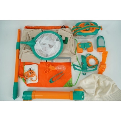 Set camping pentru copii cu diverse accesorii