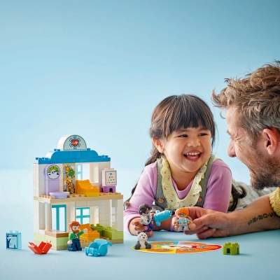 Prima vizita la doctor 10449 LEGO DUPLO