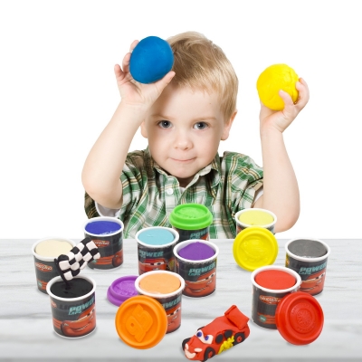 Set borcanase cu plastilina 56 gr. in cutie Cars 10 buc/set As Toys