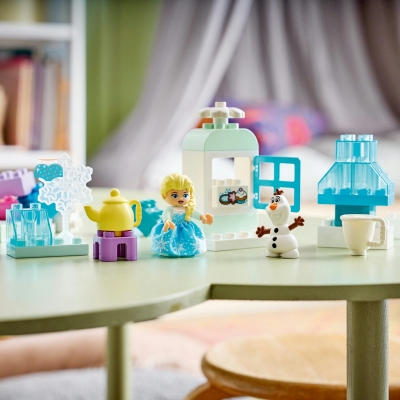 Cutie creativa cu Elsa si Olaf din Regatul de gheata 10462 LEGO DUPLO