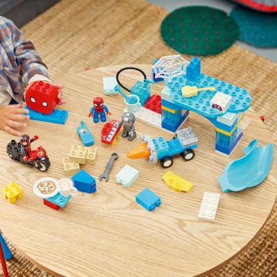 Sediul echipei lui Paienjenel 10464 LEGO DUPLO
