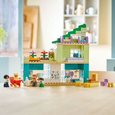 Casa moderna de familie 3 in 1, cu figurine 10470 LEGO DUPLO