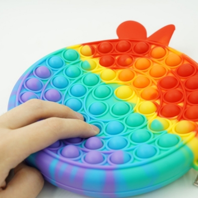 Geanta Pop it Now and Flip it, 17 cm, model Vacuta multicolora