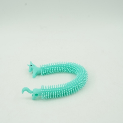 Jucarie senzoriala superelastica, 19 cm, Unicorn Noodles, culoare verde