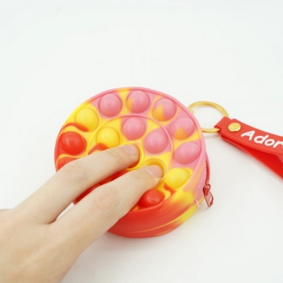 Portofel Pop it Now, 9 cm, model Rotund rosu/galben