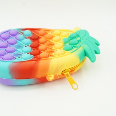 Geanta mica Pop it Now, 16 x 13 cm, model Ananas multicolor