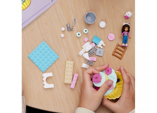 Distractie in bucatarie 10785 LEGO Gabby s Dollhouse