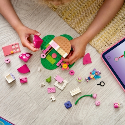 Casuta din gradina a Miau-Zanei 11212 LEGO Gabby s Dollhouse 