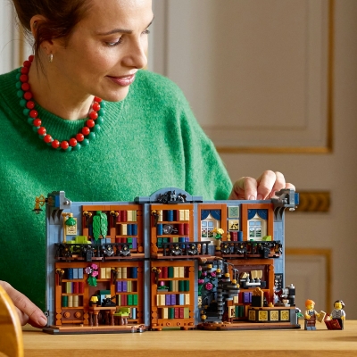 Librarie Sanctuarul cartilor 11379 LEGO Icons