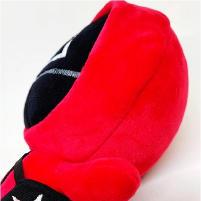 Jucarie de plus Flippy, Squid Game, 23 cm, patrat, rosu