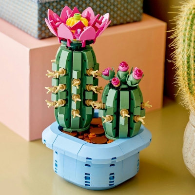 Cactus inflorit 11509 LEGO Colectia Botanica
