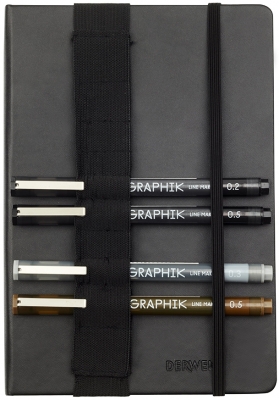 Set pentru schite, include caiet A5 cu inchidere elastica, 80 coli, 140g si 4 linere pe baza de apa, diverse culori Derwent Professional