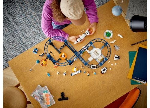 Roller-coaster spatial 31142 LEGO Creator