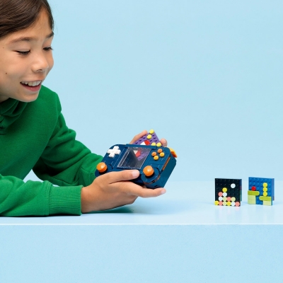 Consola de jocuri video retro 31380 LEGO Creator