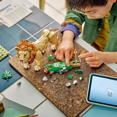 Animale salbatice: Leu maiestuos 31386 LEGO Creator