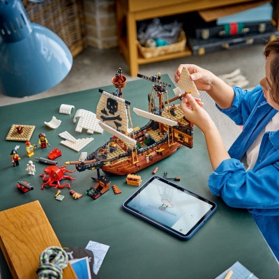 Corabie de pirati emblematica 31387 LEGO Creator