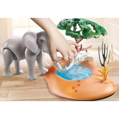 Playmobil - elefant si lac