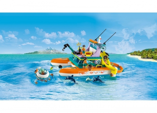 Barca de salvare pe mare 41734 LEGO Friends