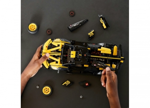 Bolid Bugatti 42151 LEGO Technic