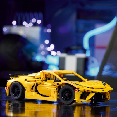 Chevrolet Corvette Stingray 42205 LEGO Technic