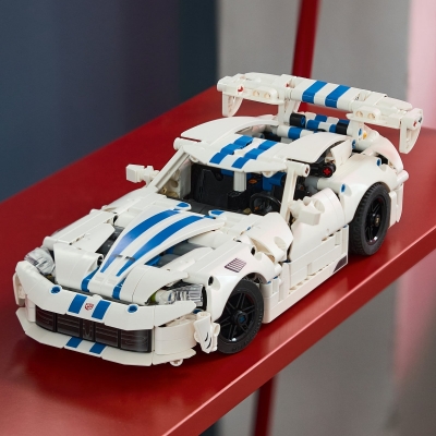 Masina sport Dodge Viper GTS-R 42234 LEGO Technic