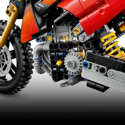 Motocicleta Ducati Desmo450 MX, versiunea de uzina 42238 LEGO Technic