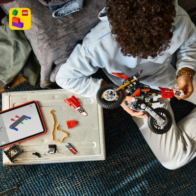 Motocicleta Ducati Desmo450 MX, versiunea de uzina 42238 LEGO Technic