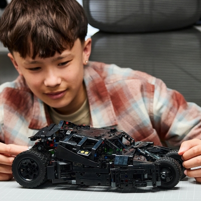 Batmobile Tumbler 42239 LEGO Technic