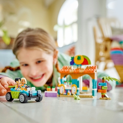 Chiosc de smoothie-uri pe plaja 42625 LEGO Friends