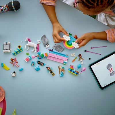 Bal mascat cu unicornul şi zana 42661 LEGO Friends