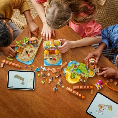 Statiune de pe litoral pentru vacanta cu familia 42673 LEGO Friends