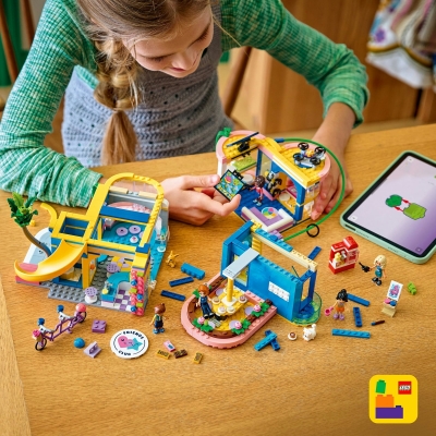 Clubul prietenilor din orasul Heartlake 42689 LEGO Friends