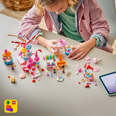 Roata Ferris cu bomboane si briose 42700 LEGO Friends