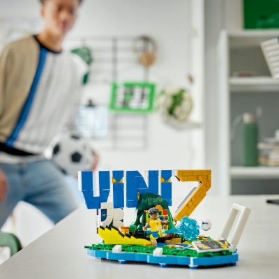 Vini Jr. – Momente importante din fotbal 43027 LEGO Editions