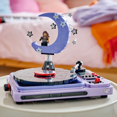 Luna din concertele Oliviei Rodrigo 43029 LEGO Editions