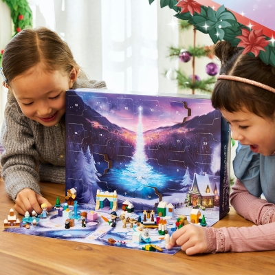 Regatul de gheata Calendar de advent 2025 43273 LEGO Disney Frozen