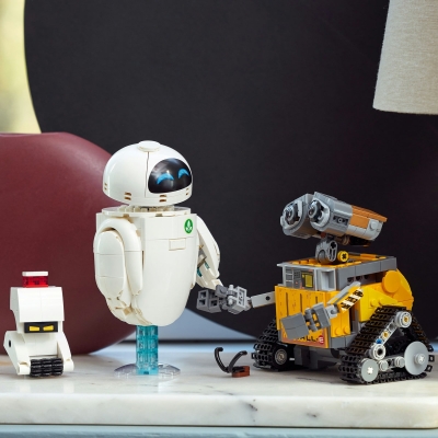 WALL-E si EVE 43279 LEGO Disney Wall-E