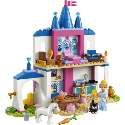 Castelul cu animalute al Cenusaresei 43283 LEGO Disney Princess