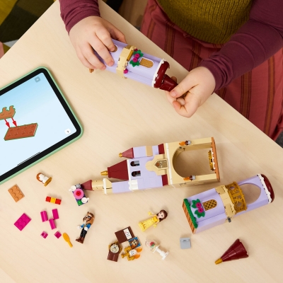 Castelul fermecat al lui Belle si al Bestiei 43289 LEGO Disney Princess