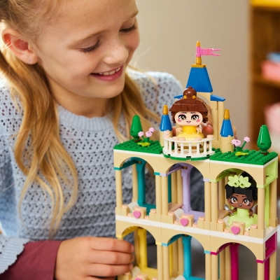Miniprintesele Belle si Tiana la castel 43291 LEGO Disney Princess