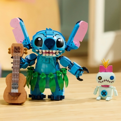 Stitch si Scrump 43296 LEGO Disney Stitch