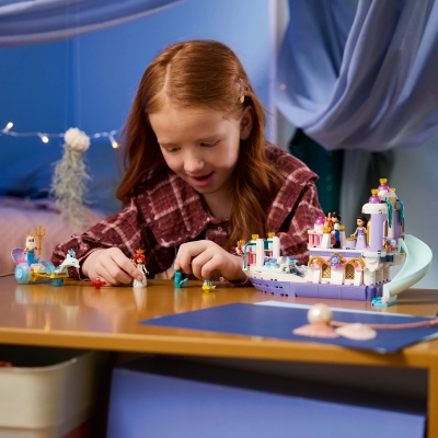 Barca nuntii regale a lui Ariel 43299 LEGO Disney Princess