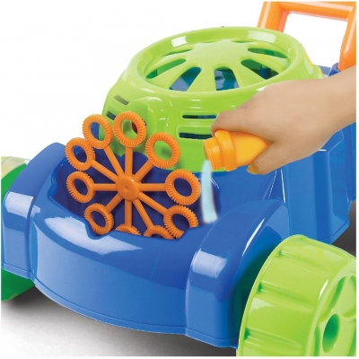 Masina de jucarie de tuns iarba si facut baloane de sapun As Toys