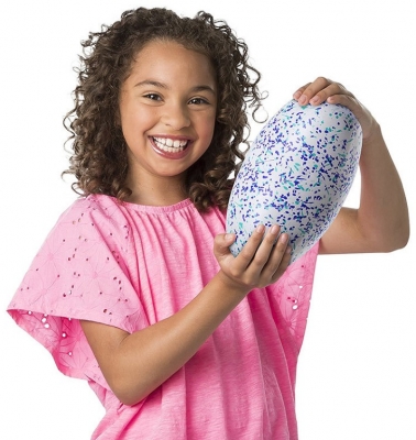 Figurine gemenii mov sau turcoaz Hatchimals Spin Master