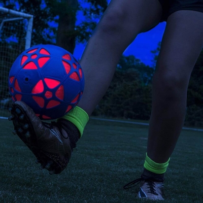 Minge fotbal Reactorz cu lumina reactiva, marimea 4, albastru Spin Master