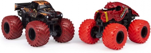 Set 2 masinute Blestemul Capitanului si Crush Station Color Change Monster Jam Spin Master