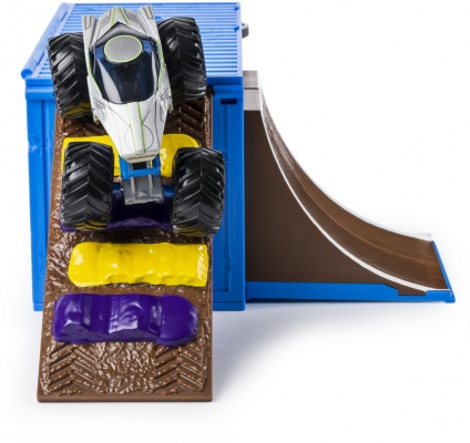 Masina de jucarie macheta set cascadorii in Container Alien Invasion Monster Jam Spin Master
