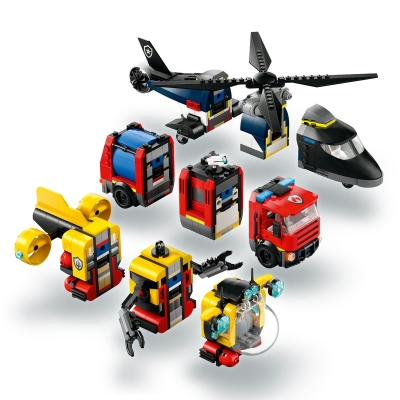 Elicopter, camion de pompieri si submarin remixate 60462 LEGO City